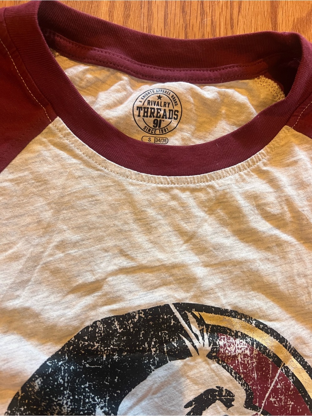 Rivalry Threads Maroon & White Raglan Graphic Tee - Picture 2 of 3